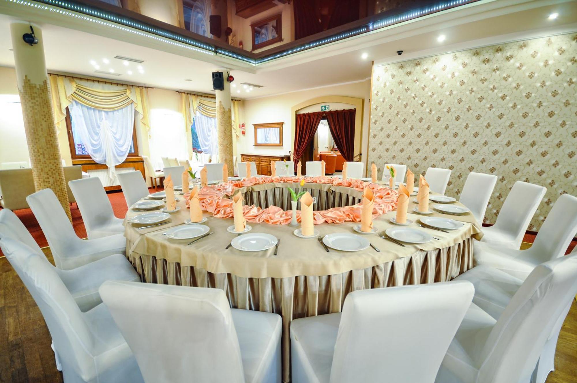 Hotel Trzy Swiaty Spa & Wellness Rajska Wyspa Γκλίβιτσε Εξωτερικό φωτογραφία