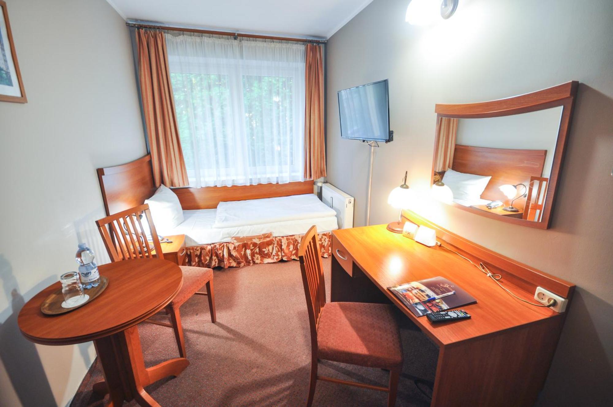 Hotel Trzy Swiaty Spa & Wellness Rajska Wyspa Γκλίβιτσε Εξωτερικό φωτογραφία