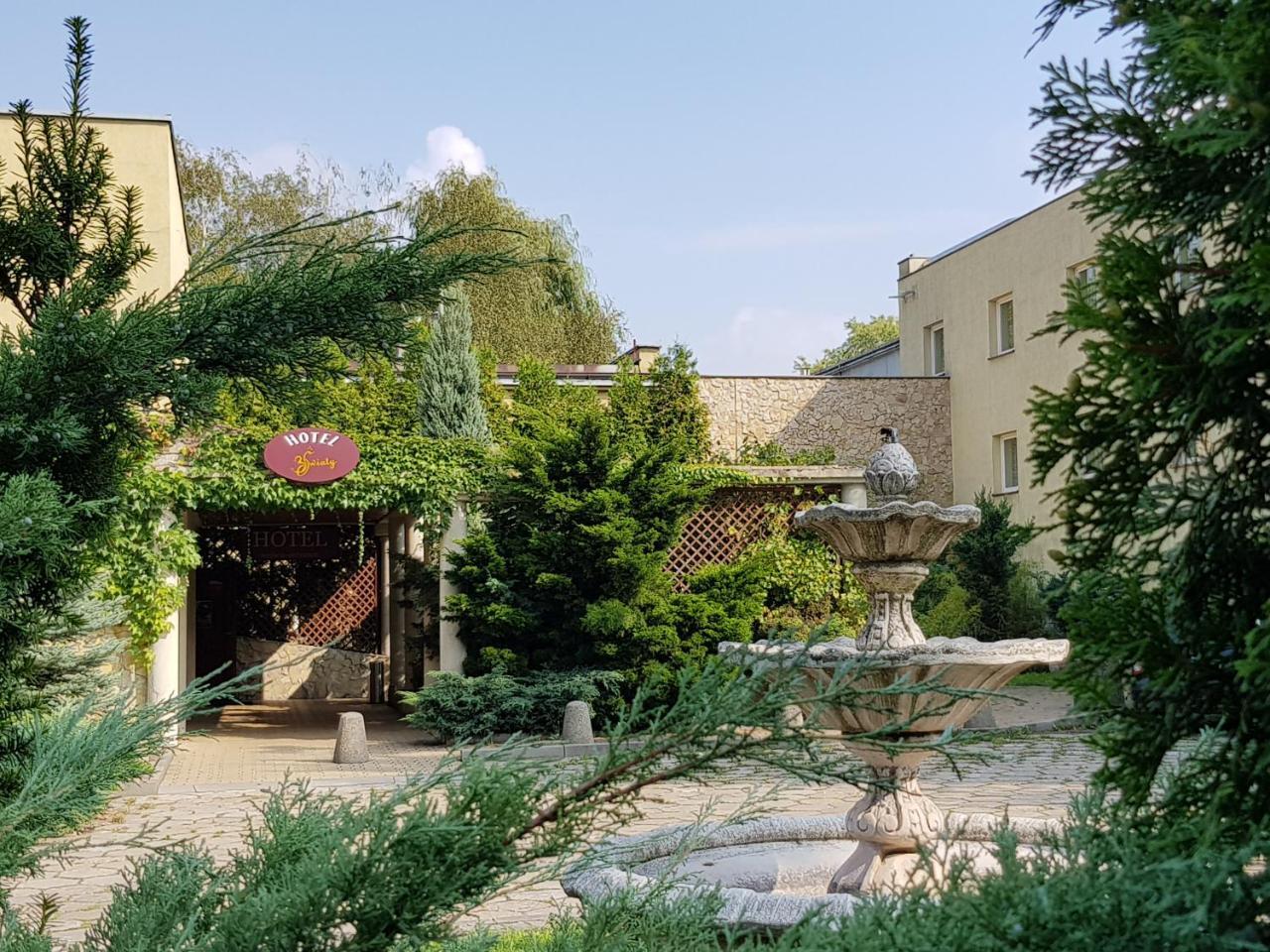 Hotel Trzy Swiaty Spa & Wellness Rajska Wyspa Γκλίβιτσε Εξωτερικό φωτογραφία